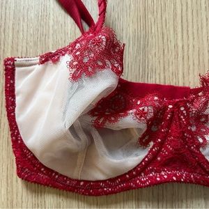 Victorias Secret - Dream Angels Balconette Bra 💗32DDD - never been worn 💗